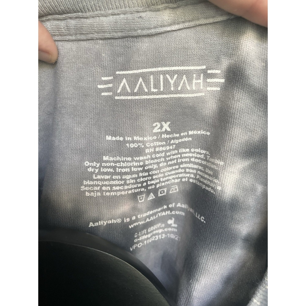Aaliyah Tie Dye Long Sleeve Graphic Tee Size 2XL Pink Grey Crew Neck - Picture 2 of 3